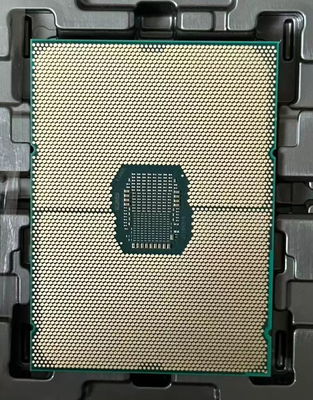 3rd Gen Xeon Gold 5315Y 5317 5318N 5318S 5318Y 5318H 5320 5320T 5320H LGA4189 CPU Used Processor