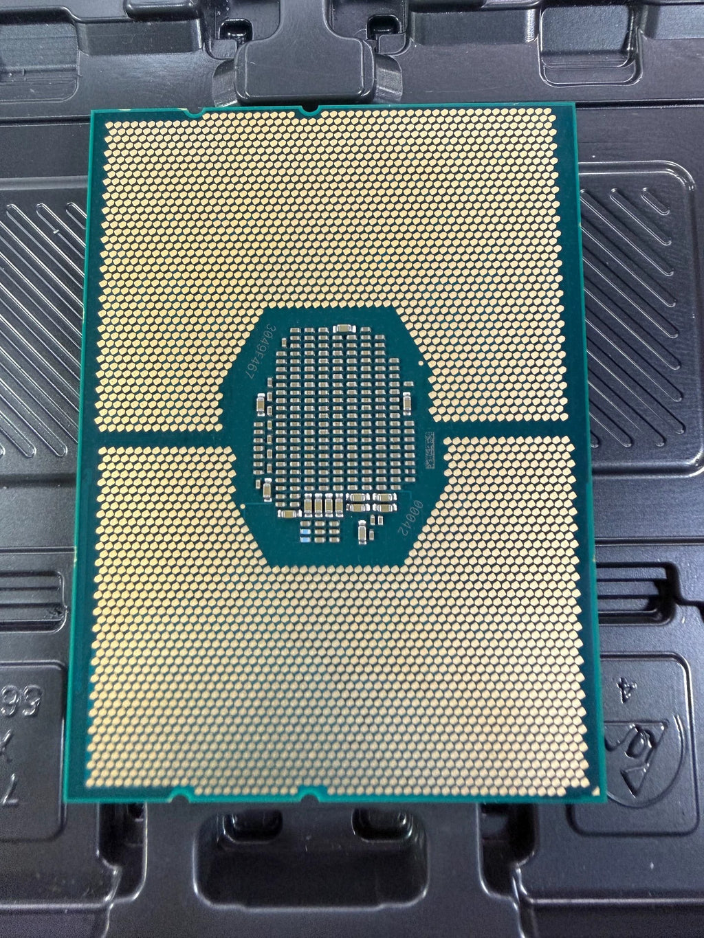 2nd xeon 6234 6238 6238M 6238T 6238R 6240 6240L 6240Y 6240R LGA3647 Used Processor