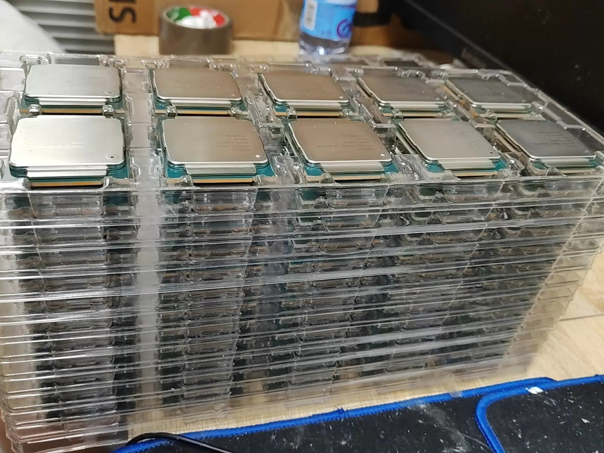 X99 LGA 2011 Processor CPU E5-2650v3 E5-2660v3 E5-2670v3 E5-2680v3 E5-2690v3 E5-2673v3 E5-2676v3 E5-2678v3