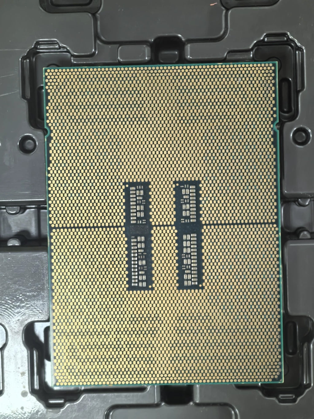 6Th Gen Xeon 6 6710E 6731E 6740E 6746E 6756E 6766E 6780E LGA4710 CPU Used Processor